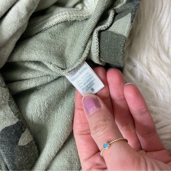 Monrow Revolve‎ Green Camo Olive Green Hoodie - Picture 6 of 8